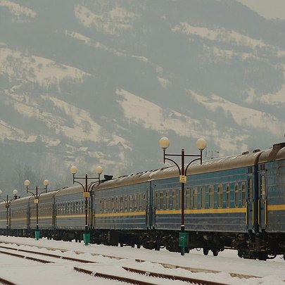 Маршрут поїзда Київ — Ясіня продовжили до найвисокогірнішого міста України - 412x412