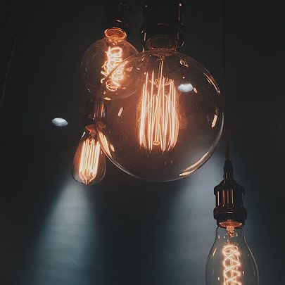 Відключення світла на Київщині: графік на 13 березня - 412x412