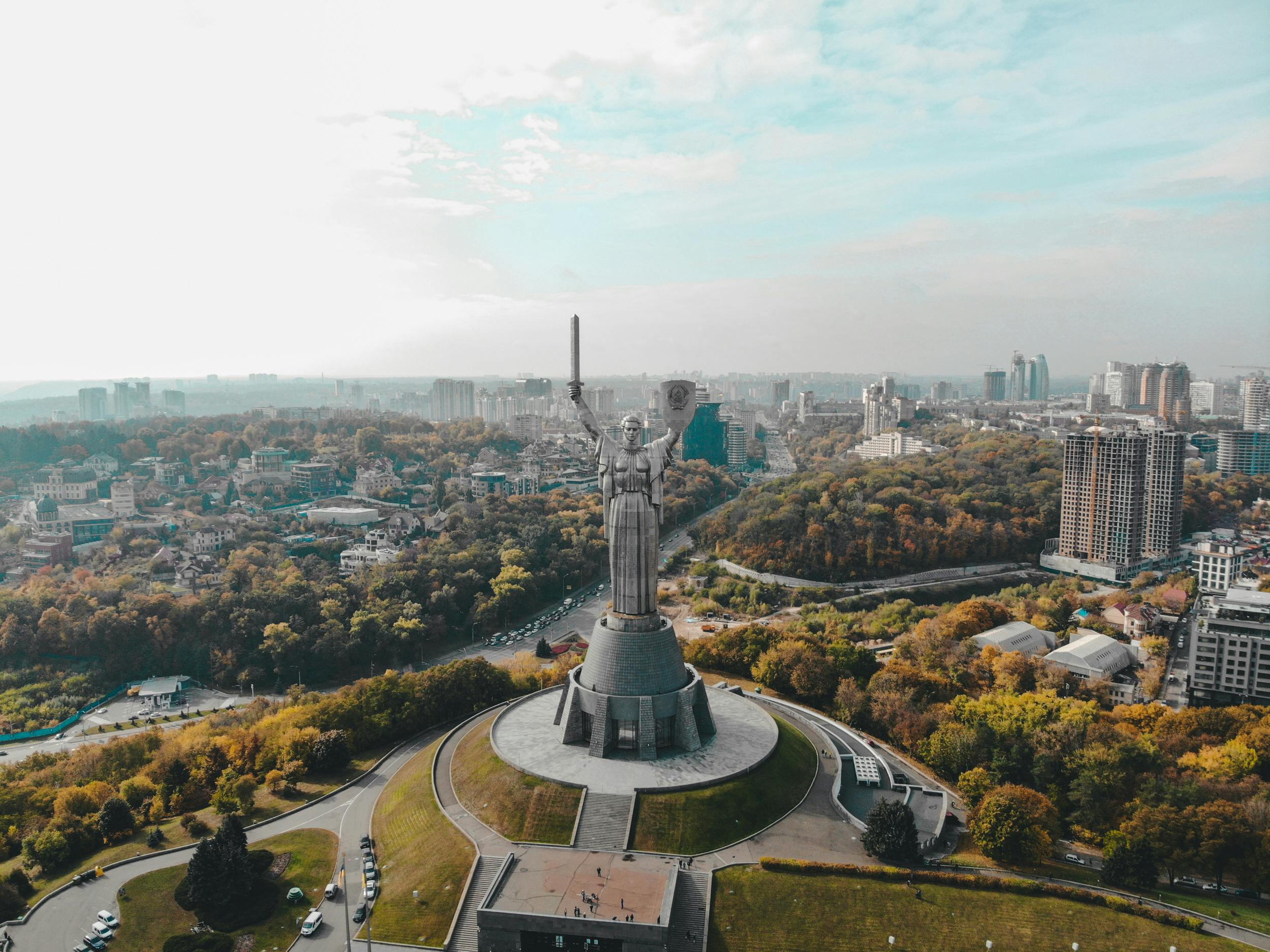Хто і як рятує культурну спадщину у Києві