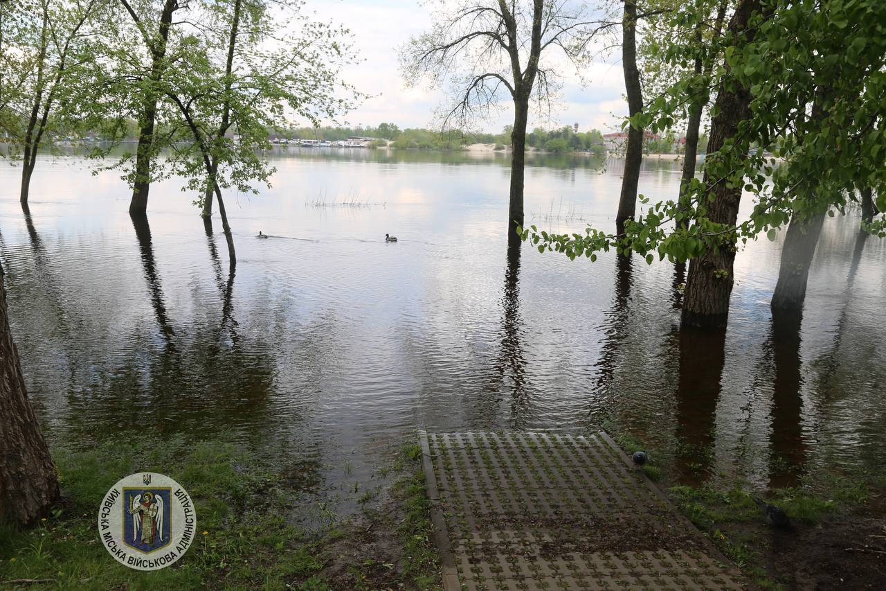 У Києві зафіксували рекордний паводок: чи несе він загрозу місту