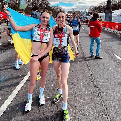 5 українських жінок-бігунок, що надихають у соціальних мережах - 412x412