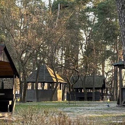 У Парку партизанської слави хочуть знести альтанки - 412x412