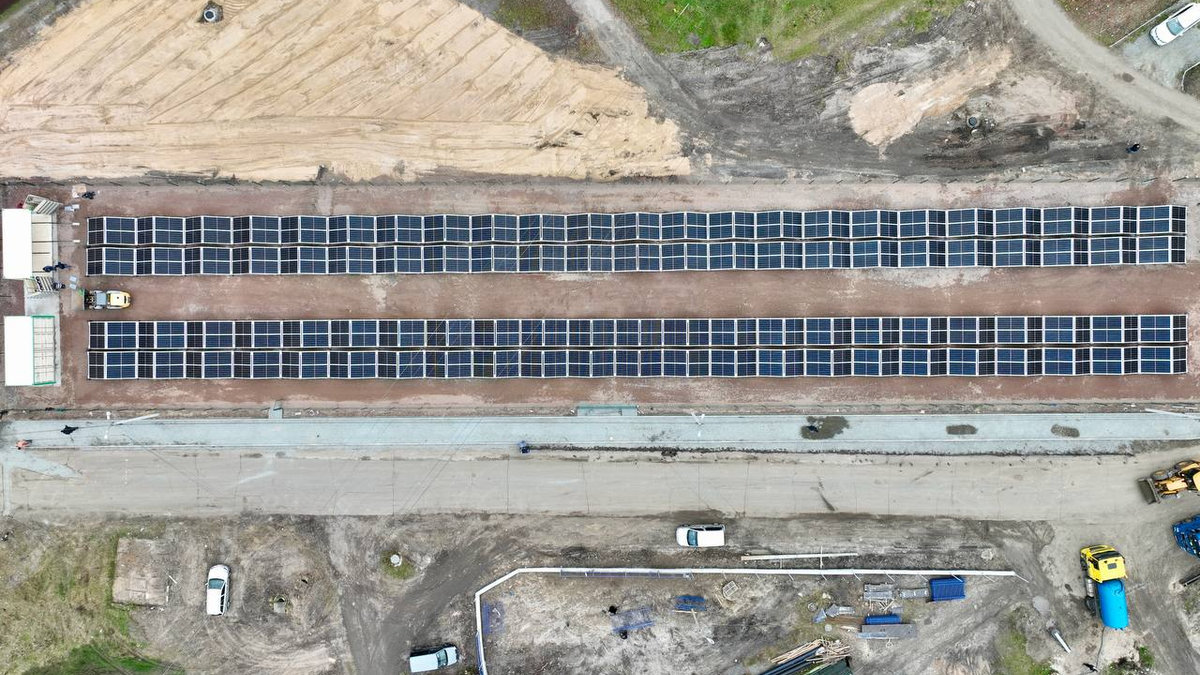 Під Києвом встановили чотири сонячні електростанції: фото