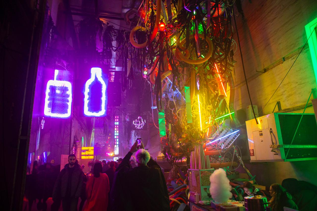 Як пройшов Black! Factory Festival 2025: два дні кіберпанку та техно на студії Довженка