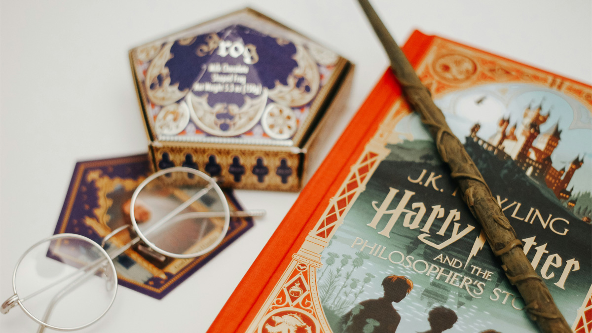 Гаррі Поттер і філософський камінь: 10 фактів про книжку, яка зачарувала світ