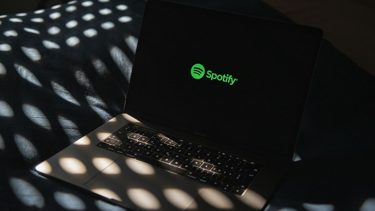Засновник Spotify інвестував 600 млн євро в компанію, яка постачає дрони Україні