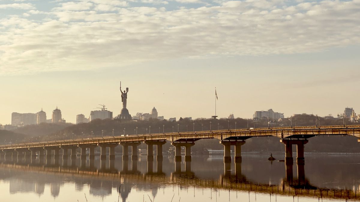 Київ шукає інвесторів для реконструкції мосту Патона