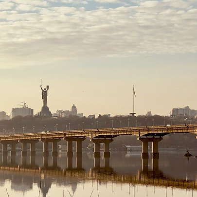 Київ шукає інвесторів для реконструкції мосту Патона - 412x412